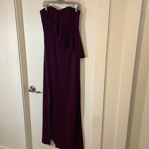 Size 8 HALSTON evening gown - Picture 8 of 13